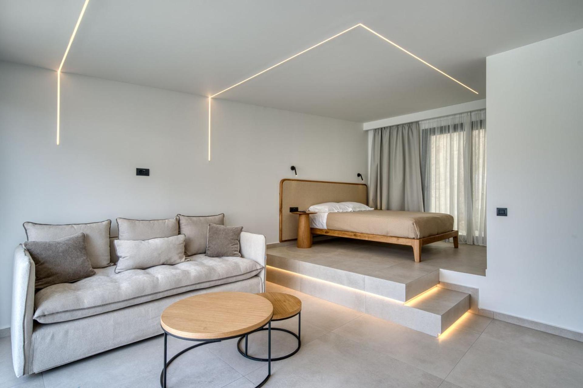 Anima Deluxe Suites Нафплион Екстериор снимка