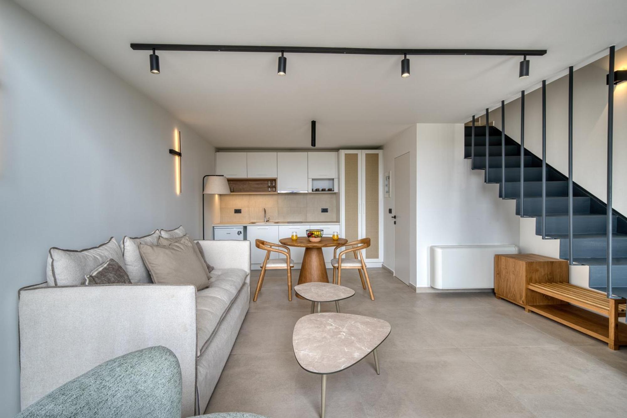 Anima Deluxe Suites Нафплион Екстериор снимка