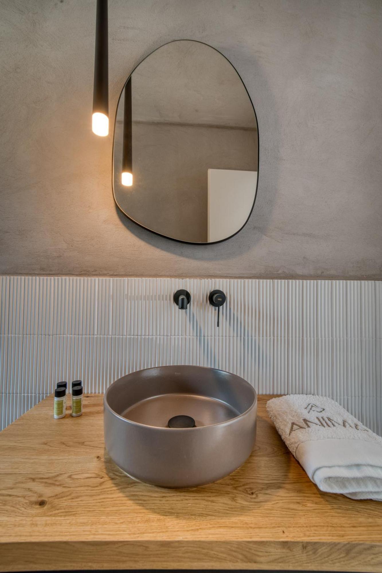 Anima Deluxe Suites Нафплион Екстериор снимка