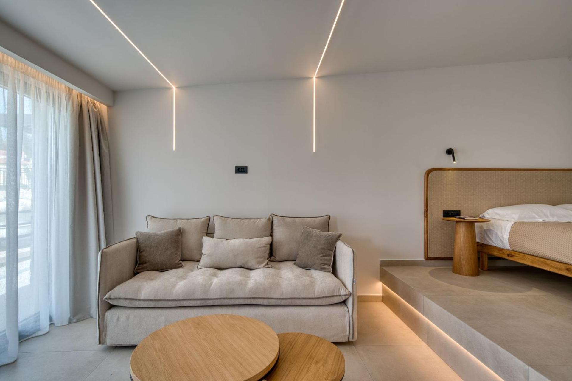 Anima Deluxe Suites Нафплион Екстериор снимка