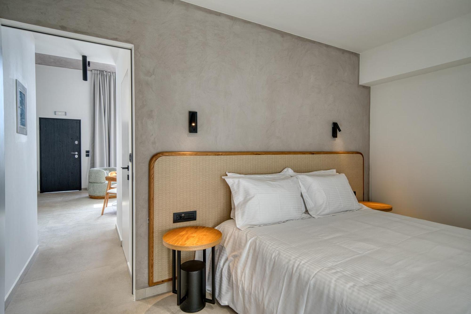 Anima Deluxe Suites Нафплион Екстериор снимка